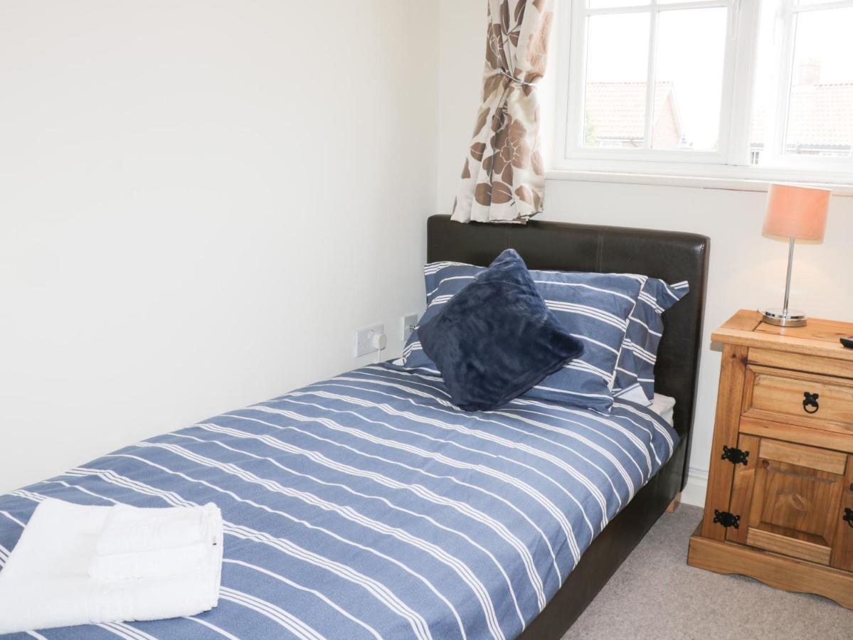 2 Perran Court Villa Filey Exterior photo